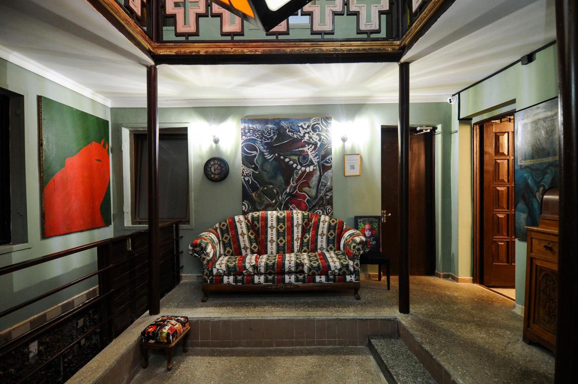 Art Hotel Home Tbilisi Exterior photo
